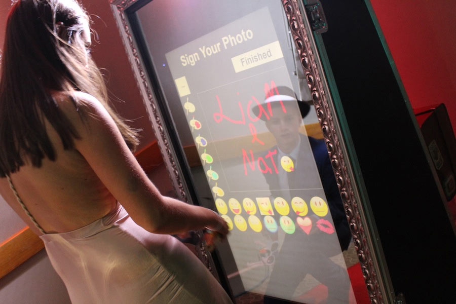 Sign Your Photo